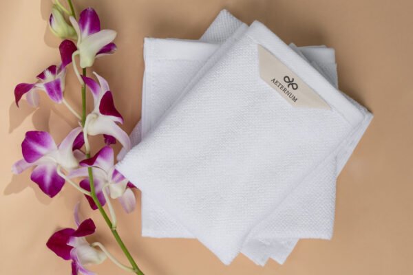 Bath Linen Set - 2x (White and Green Colour)