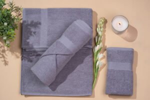 Light Luxe Bath Linen Set - Silver Colour