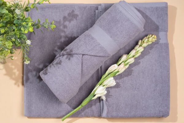 DSCF3154 copy Light Luxe Bath Linen Set - Silver Colour
